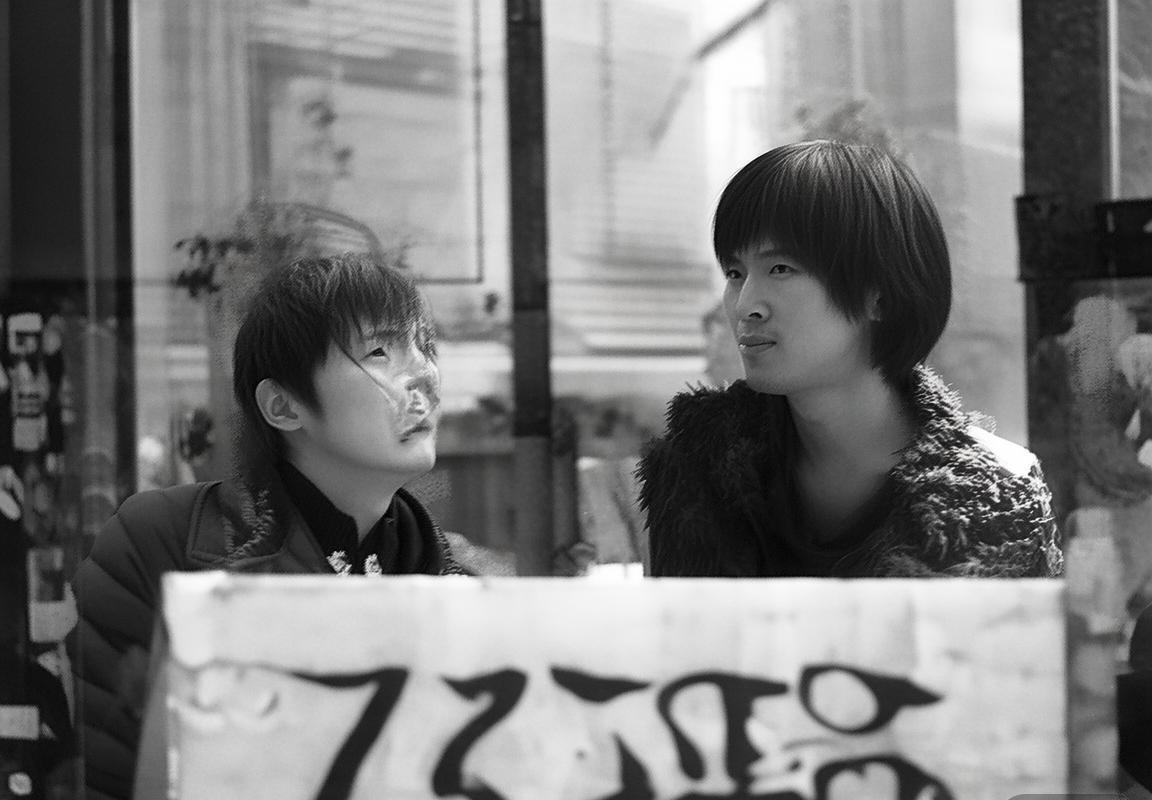 皇马冬窗瞄准曼联双星：布鲁诺·费尔南德斯7000万欧转会与科比·梅努的未来抉择